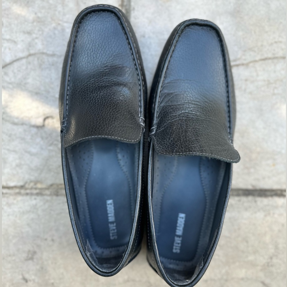 Steve Madden Classic Black Leather Loafers